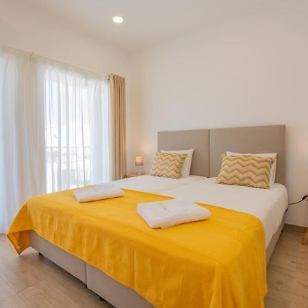 Villa Harbour Rooms & Apartments Вила Нова де Милфонтеш Екстериор снимка
