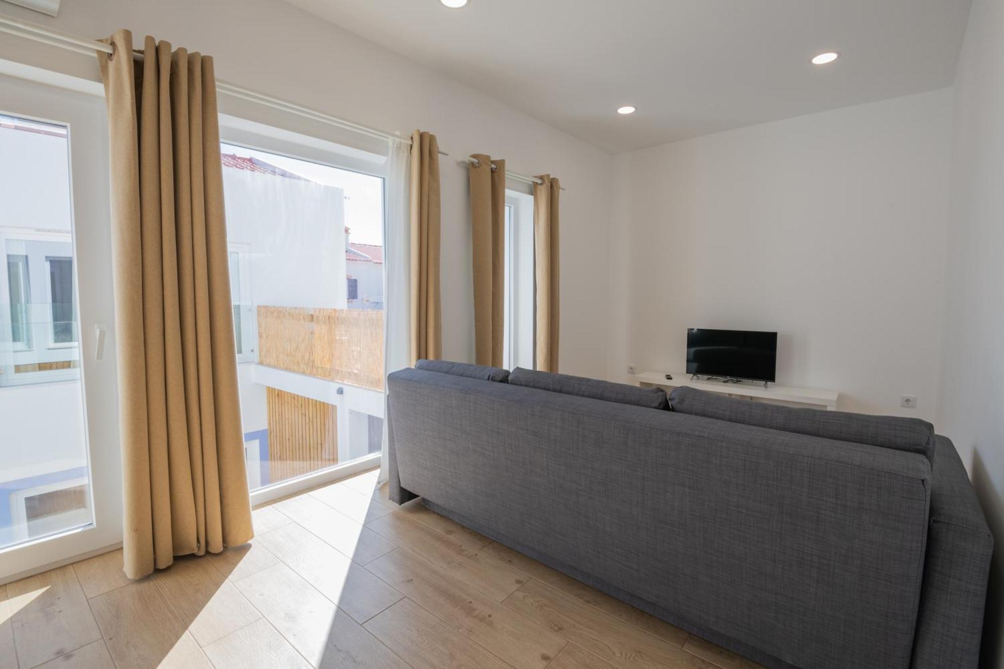 Villa Harbour Rooms & Apartments Вила Нова де Милфонтеш Екстериор снимка